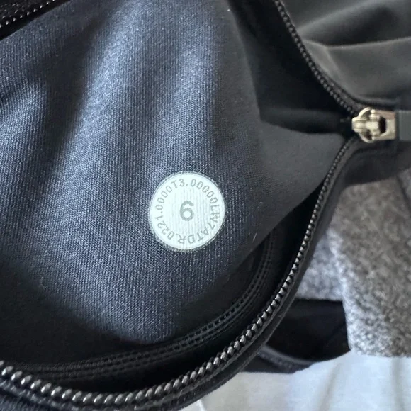 Lululemon Speed Up Short Heather Lux Multi Black / Black Size 6 - Picture 11 of 16